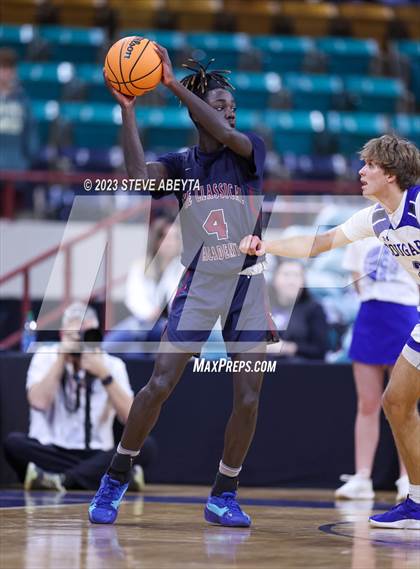 Thumbnail 2 in Resurrection Christian vs. The Classical Academy (CHSAA 4A Great 8) photogallery.