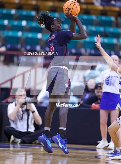 Thumbnail 3 in Resurrection Christian vs. The Classical Academy (CHSAA 4A Great 8) photogallery.