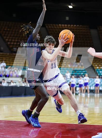 Thumbnail 2 in Resurrection Christian vs. The Classical Academy (CHSAA 4A Great 8) photogallery.