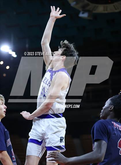 Thumbnail 1 in Resurrection Christian vs. The Classical Academy (CHSAA 4A Great 8) photogallery.