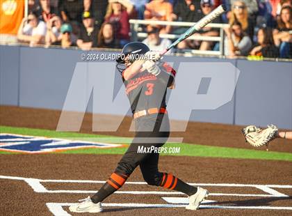Thumbnail 1 in Sachse vs. Rockwall (UIL 6A Softball Bi-District) photogallery.