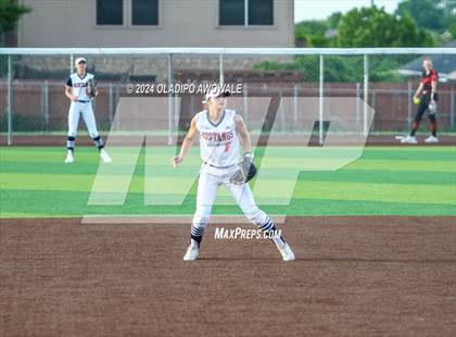 Thumbnail 2 in Sachse vs. Rockwall (UIL 6A Softball Bi-District) photogallery.
