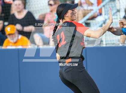 Thumbnail 3 in Sachse vs. Rockwall (UIL 6A Softball Bi-District) photogallery.