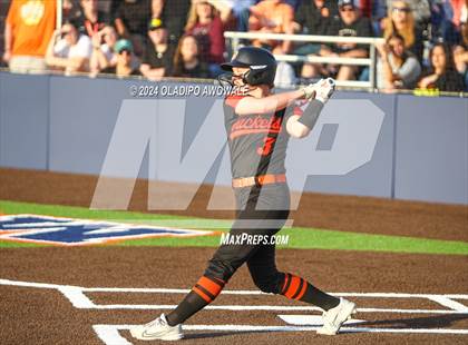 Thumbnail 2 in Sachse vs. Rockwall (UIL 6A Softball Bi-District) photogallery.