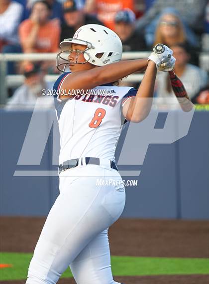 Thumbnail 3 in Sachse vs. Rockwall (UIL 6A Softball Bi-District) photogallery.