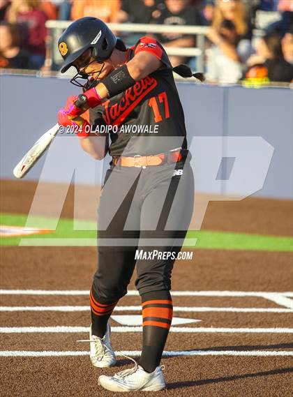 Thumbnail 2 in Sachse vs. Rockwall (UIL 6A Softball Bi-District) photogallery.
