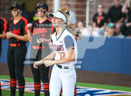 Thumbnail 2 in Sachse vs. Rockwall (UIL 6A Softball Bi-District) photogallery.