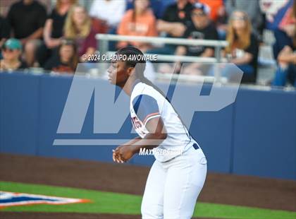 Thumbnail 3 in Sachse vs. Rockwall (UIL 6A Softball Bi-District) photogallery.