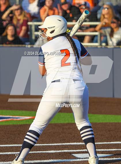 Thumbnail 1 in Sachse vs. Rockwall (UIL 6A Softball Bi-District) photogallery.
