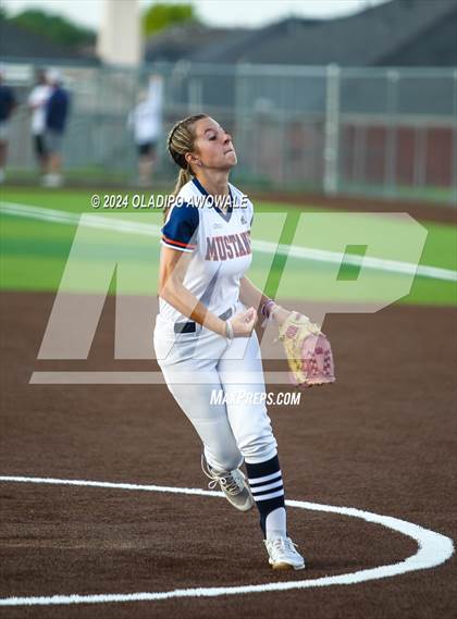 Thumbnail 1 in Sachse vs. Rockwall (UIL 6A Softball Bi-District) photogallery.
