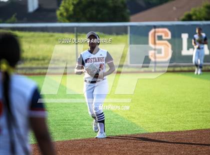 Thumbnail 3 in Sachse vs. Rockwall (UIL 6A Softball Bi-District) photogallery.