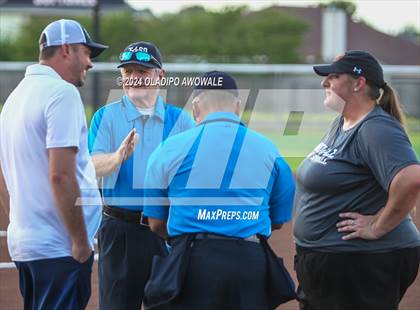Thumbnail 1 in Sachse vs. Rockwall (UIL 6A Softball Bi-District) photogallery.