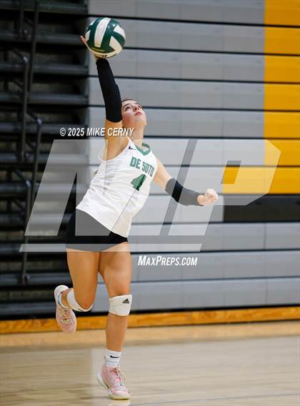 Thumbnail 3 in De Soto @ Basehor-Linwood photogallery.