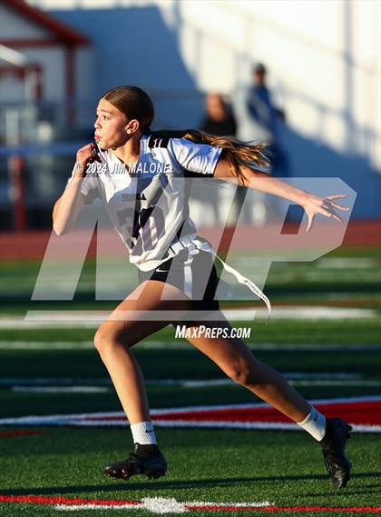 Thumbnail 2 in Hillsdale vs. Sequoia photogallery.