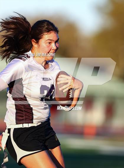 Thumbnail 3 in Hillsdale vs. Sequoia photogallery.
