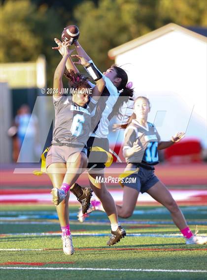 Thumbnail 2 in Hillsdale vs. Sequoia photogallery.