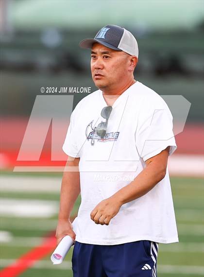 Thumbnail 1 in Hillsdale vs. Sequoia photogallery.