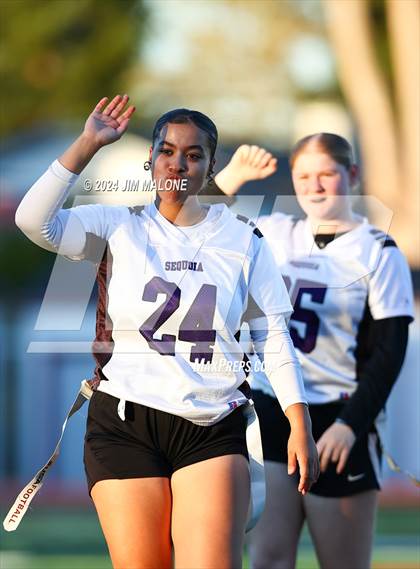 Thumbnail 1 in Hillsdale vs. Sequoia photogallery.