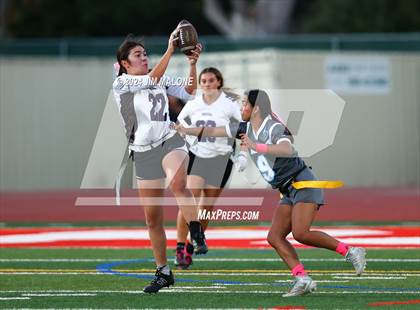 Thumbnail 3 in Hillsdale vs. Sequoia photogallery.