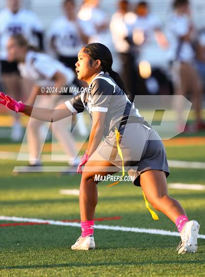 Thumbnail 1 in Hillsdale vs. Sequoia photogallery.