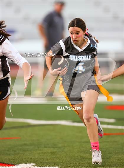 Thumbnail 3 in Hillsdale vs. Sequoia photogallery.