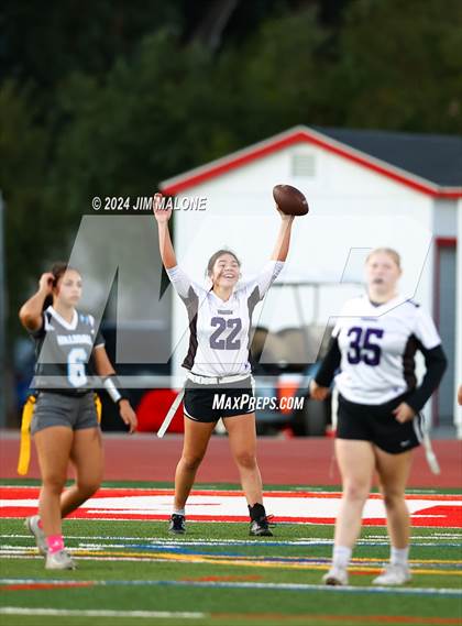 Thumbnail 1 in Hillsdale vs. Sequoia photogallery.