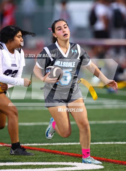 Thumbnail 2 in Hillsdale vs. Sequoia photogallery.