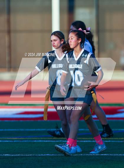 Thumbnail 1 in Hillsdale vs. Sequoia photogallery.