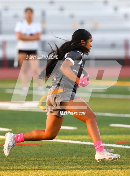 Thumbnail 1 in Hillsdale vs. Sequoia photogallery.