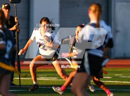 Thumbnail 1 in Hillsdale vs. Sequoia photogallery.