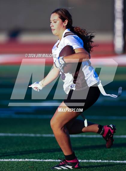 Thumbnail 2 in Hillsdale vs. Sequoia photogallery.