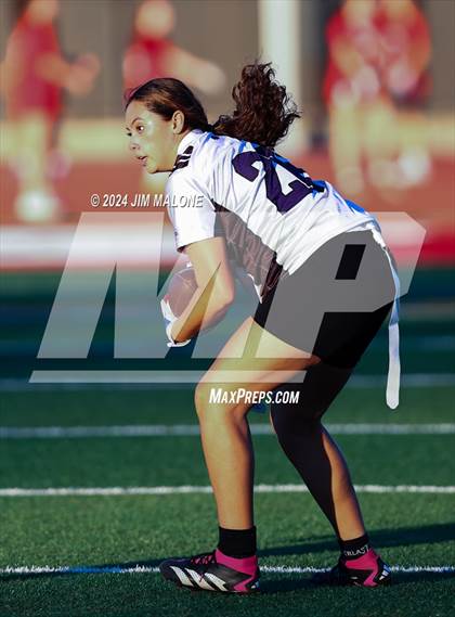 Thumbnail 2 in Hillsdale vs. Sequoia photogallery.