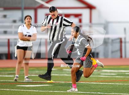 Thumbnail 1 in Hillsdale vs. Sequoia photogallery.