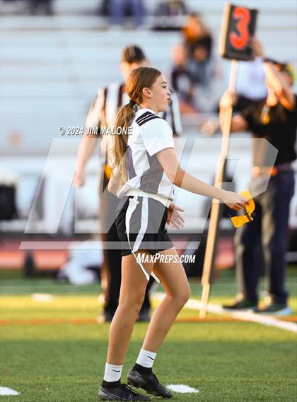 Thumbnail 2 in Hillsdale vs. Sequoia photogallery.