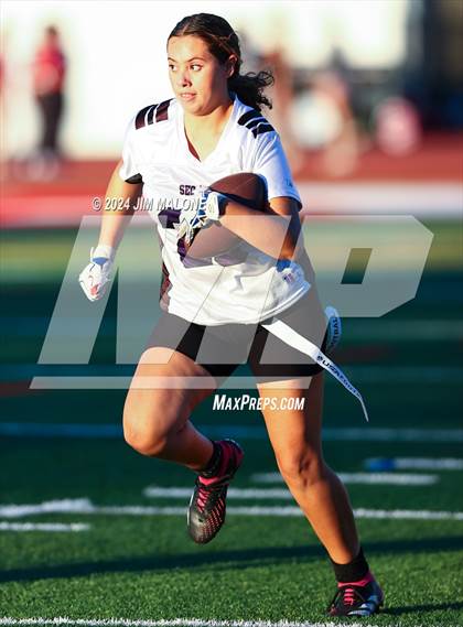Thumbnail 3 in Hillsdale vs. Sequoia photogallery.