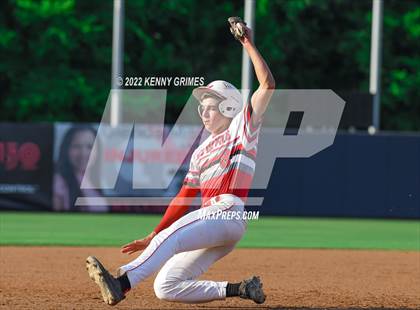 Thumbnail 1 in Cartersville vs. Loganville (GHSA 5A State Championship) photogallery.