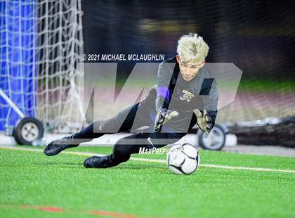 Thumbnail 2 in Uniondale vs Westbury (Section 8 Nassau AA Final) photogallery.