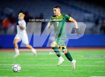 Thumbnail 1 in Uniondale vs Westbury (Section 8 Nassau AA Final) photogallery.