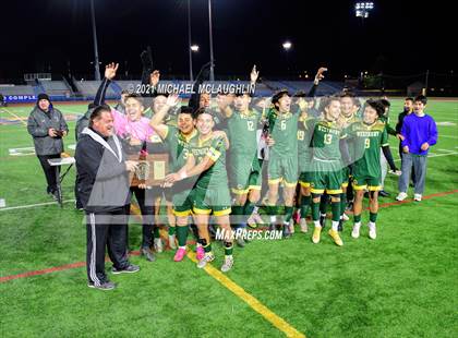 Thumbnail 3 in Uniondale vs Westbury (Section 8 Nassau AA Final) photogallery.
