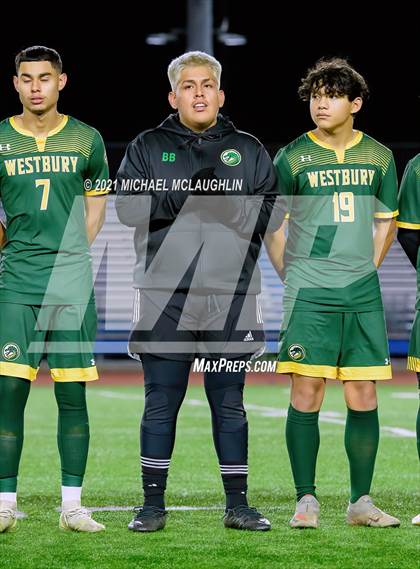 Thumbnail 3 in Uniondale vs Westbury (Section 8 Nassau AA Final) photogallery.