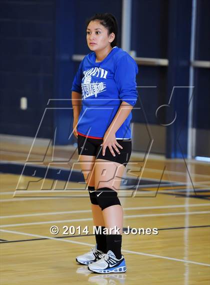 Thumbnail 2 in Desert Vista vs. North photogallery.