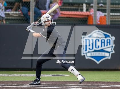 Thumbnail 2 in Clyde vs. Brock (UIL Baseball 3A Region 1 Area Playoff) photogallery.