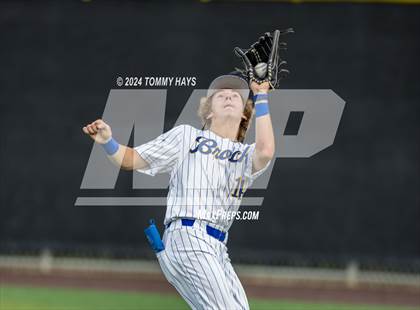 Thumbnail 1 in Clyde vs. Brock (UIL Baseball 3A Region 1 Area Playoff) photogallery.
