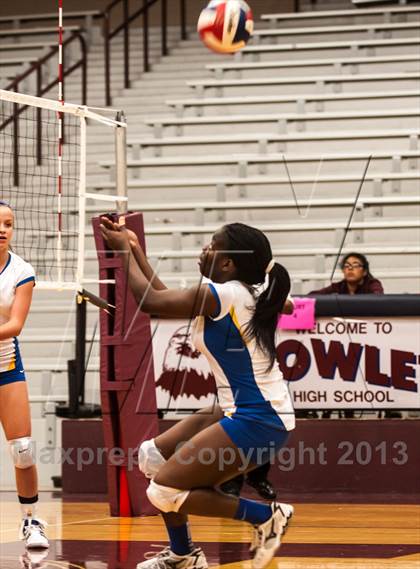 Thumbnail 1 in Lakeview Centennial vs South Garland (Garland ISD Tournament) photogallery.
