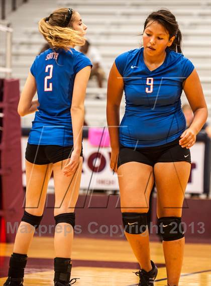 Thumbnail 2 in Lakeview Centennial vs South Garland (Garland ISD Tournament) photogallery.