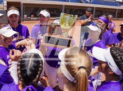 Thumbnail 3 in Payson @ Sabino (AIA 3A Awards) photogallery.