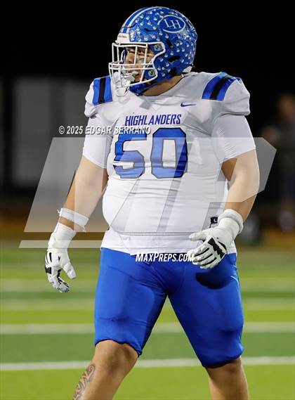 Thumbnail 1 in La Habra vs Oaks Christian (CIF SS D4 Semifinal) photogallery.