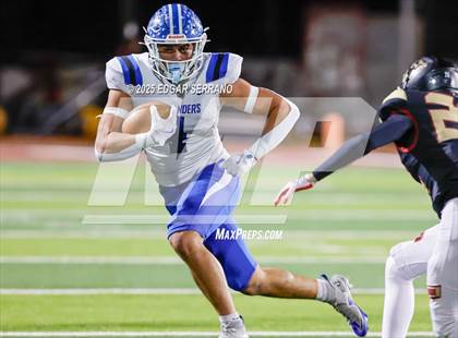 Thumbnail 2 in La Habra vs Oaks Christian (CIF SS D4 Semifinal) photogallery.