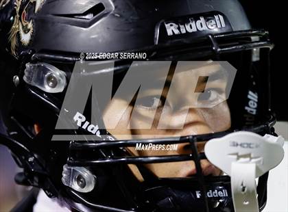 Thumbnail 3 in La Habra vs Oaks Christian (CIF SS D4 Semifinal) photogallery.