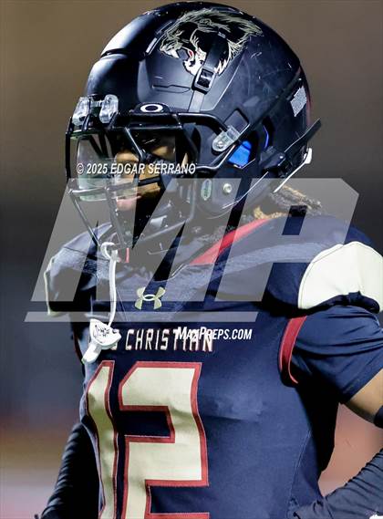 Thumbnail 3 in La Habra vs Oaks Christian (CIF SS D4 Semifinal) photogallery.